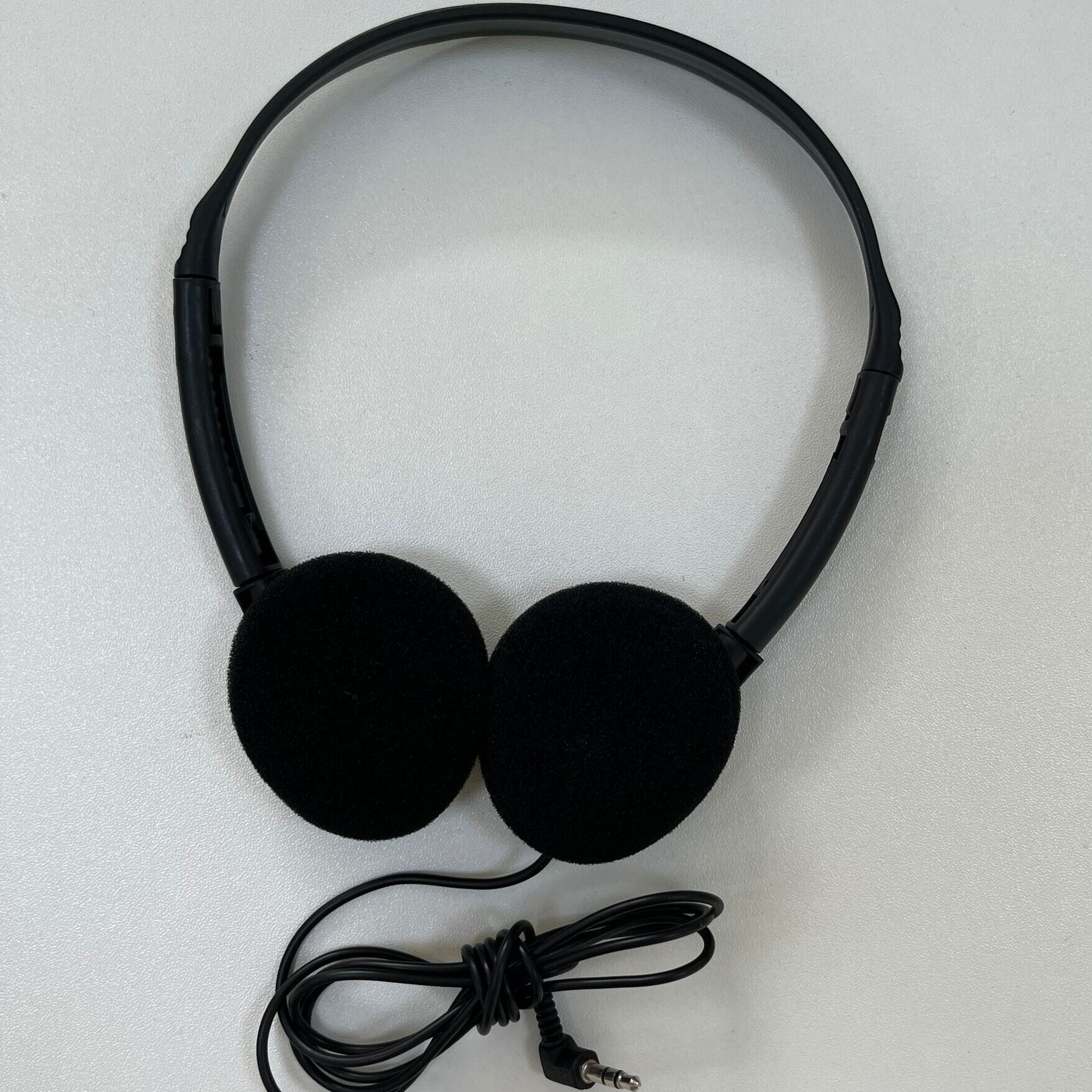 Bus coach Train Ship Cruise Cheap Earphone Kids Headphones Airline Disposable Earphone Aviation Earphone
